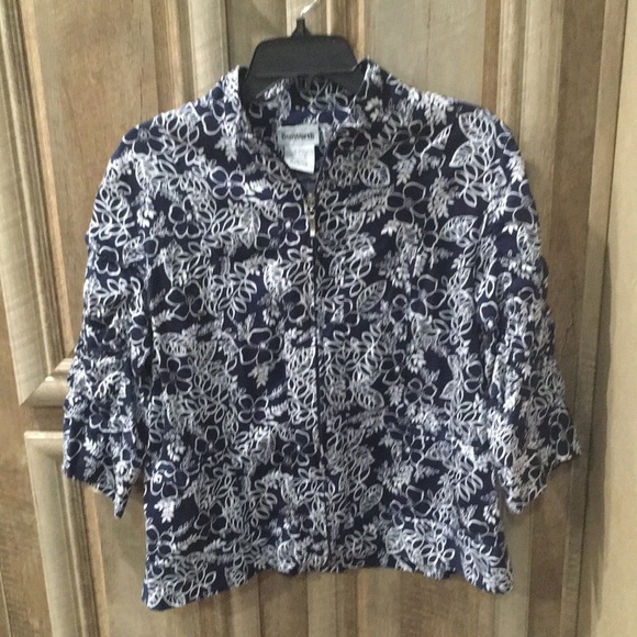 Pretty Pre-Owned Navy Blue and White Color Jacket With Zipper - Picture 3 of 5